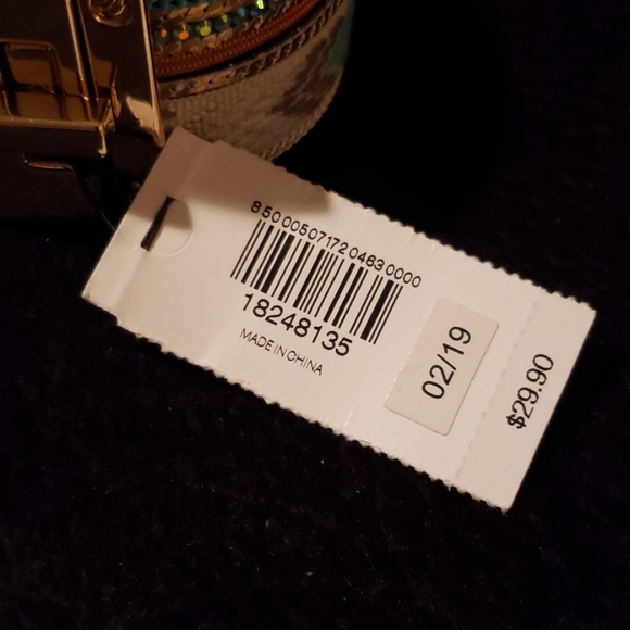 Express Bracelet - Picture 4 of 5